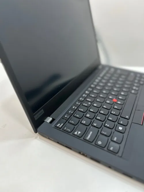 LENOVO THINKPAD T495 RYZEN 5 PRO 3500U RADEON VEGA 8G 256SSD 14" FHD 