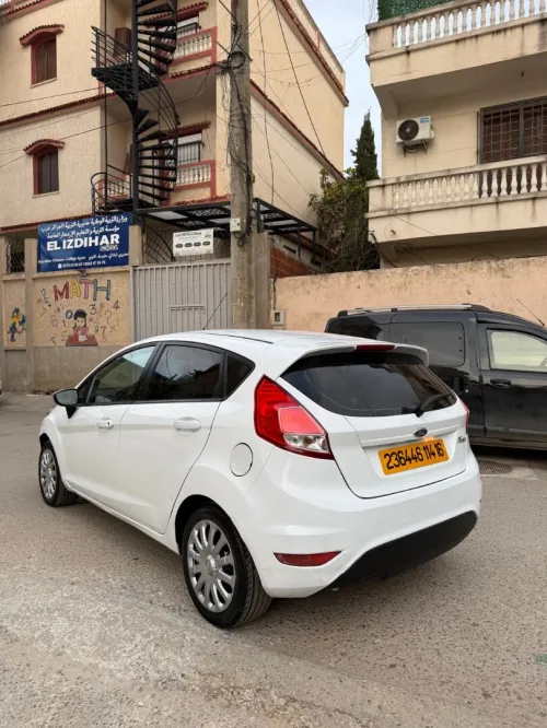 Ford Fiesta 2014 Trend Look