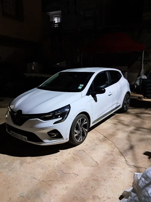 Renault Clio 5  2023 Equilibre