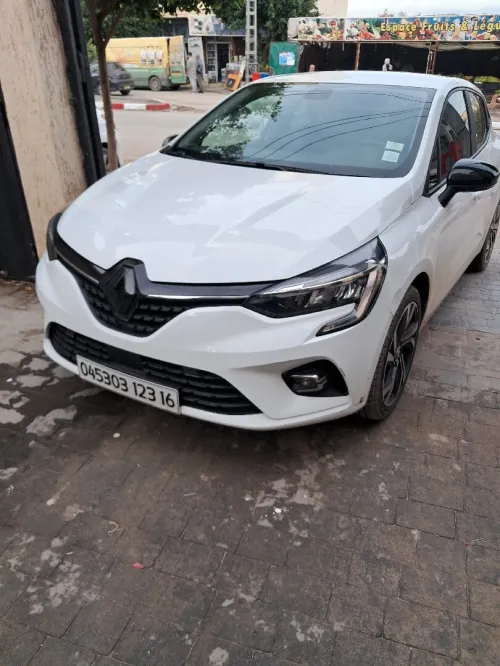 Renault Clio 5  2023 Equilibre
