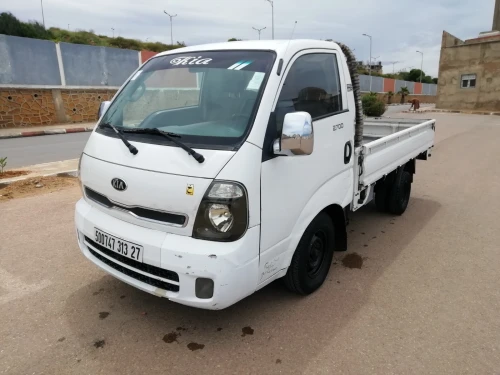 Kia Kia k2700 2013