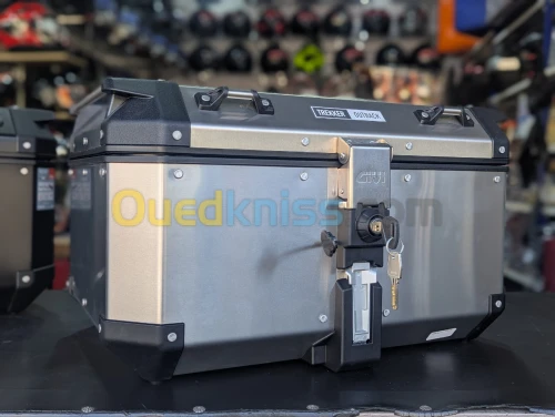 TOP CASE MOTO GIVI NOiR/ALU 58litre