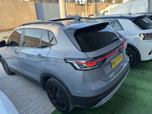 Volkswagen Tharu  2025 Bright Moon Edition 