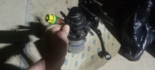 Porte filtre a gasoil 