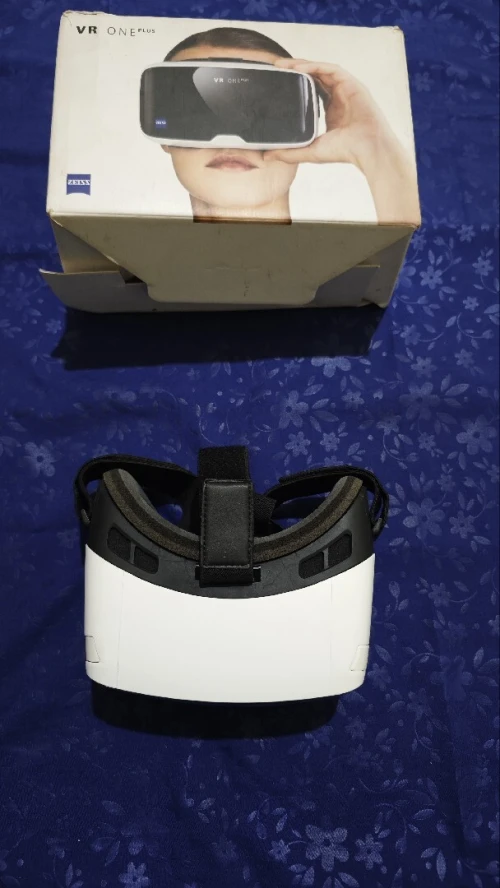 VR zeiss one plus 