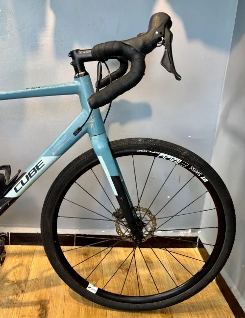 CUBE nuroad race hpa aluminium