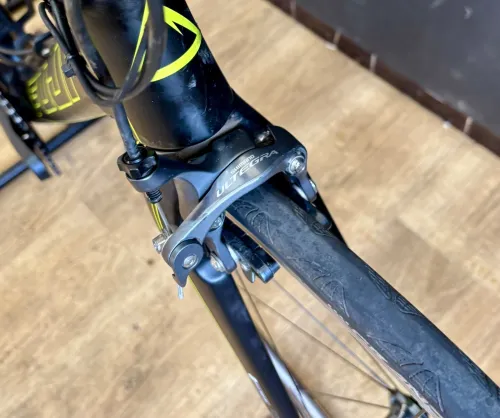 Fuji Transonic 2.1 carbone 11v