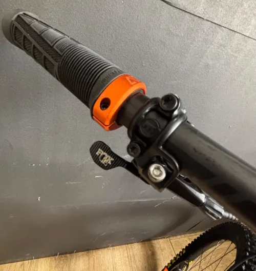 Pivot MACH 6 carbone 27.5 taille L