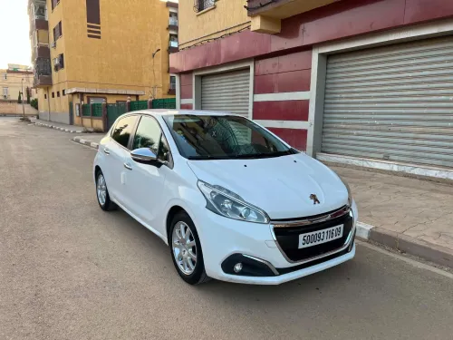 Peugeot 208 2016 Active Facelift