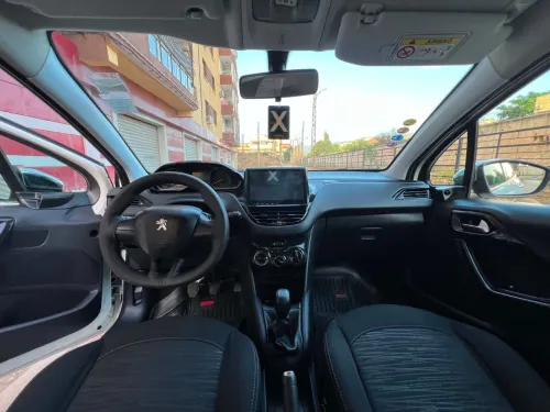 Peugeot 208 2016 Active Facelift