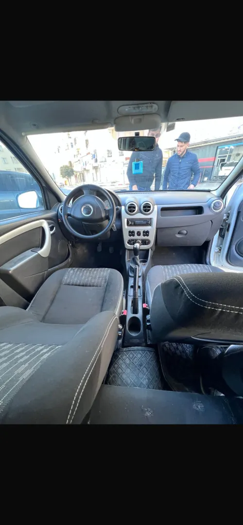 Dacia Logan 2012 