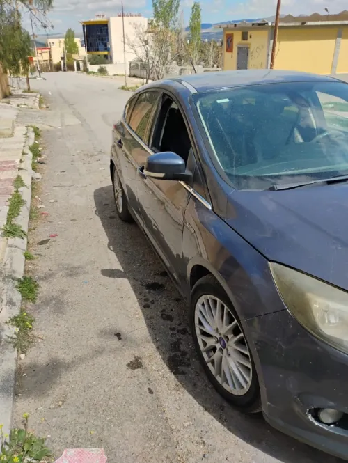 Ford Focus 4 portes 2013 Titanium
