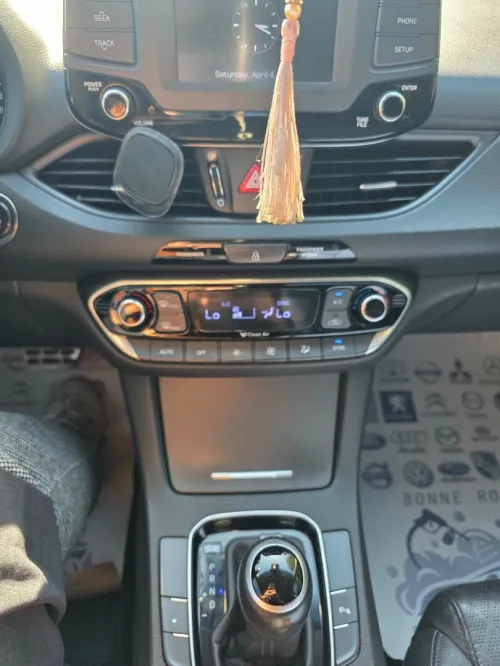 Hyundai i30 2019 Toute options