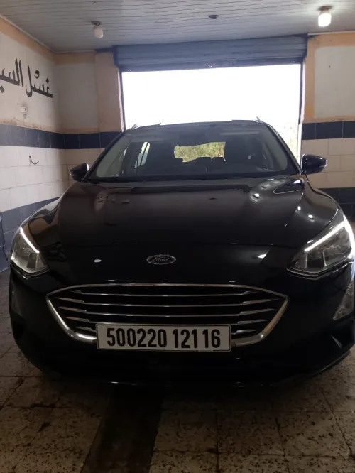 Ford Focus 5 portes 2021 Trend Sport