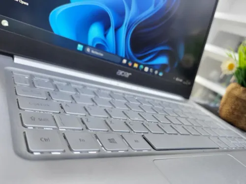 ACER SWIFT I7 1165G7 16/512