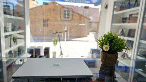 MICROSOFT SURFACE LAPTOP 2 I7 8650U  16/512