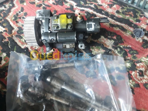Compresseur clim   1.5 dci 105
