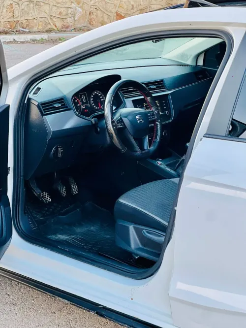 Seat Ibiza 2018 HIGH