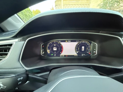 Volkswagen Tharu  2025 XR