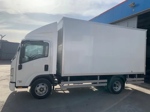 Isuzu Isuzu 2025