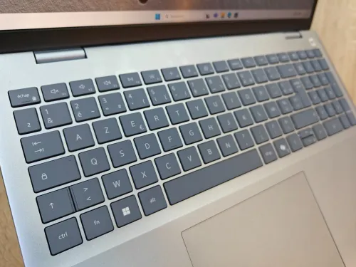 Dell 16 Plus  Intel Core Ultra 7 256V | Intel Arc 8GB | Produit Européen