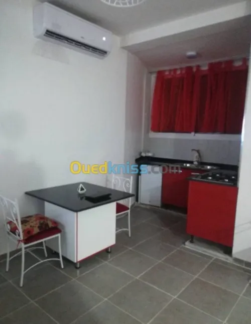 Location vacances Appartement F2 Skikda Skikda