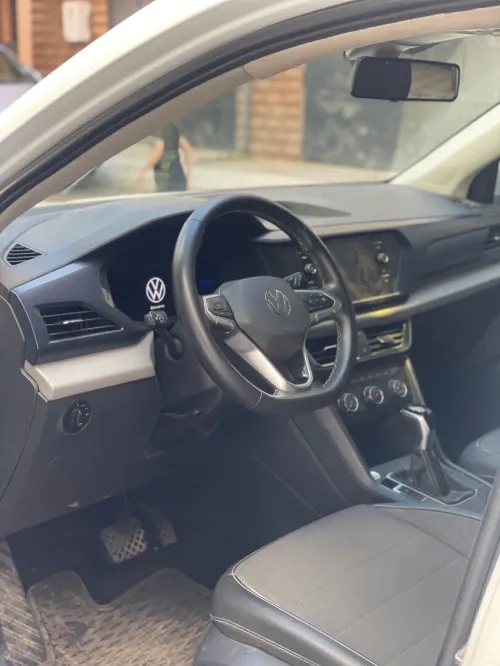 Volkswagen Taos 2022 SE Black 