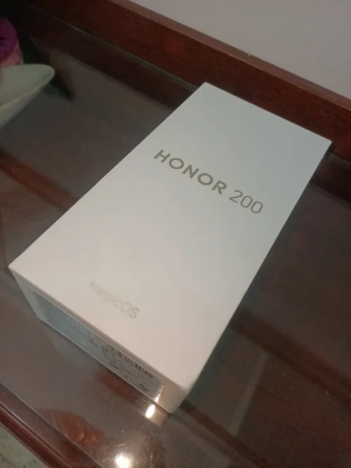 Honor 200