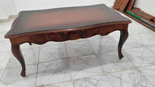 TABLE BASSE