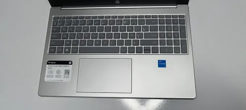 HP 15 I5-1235U
