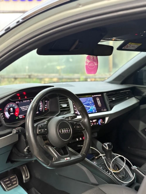 Audi A1 2023 