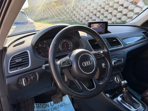 Audi Q3 2023 S line