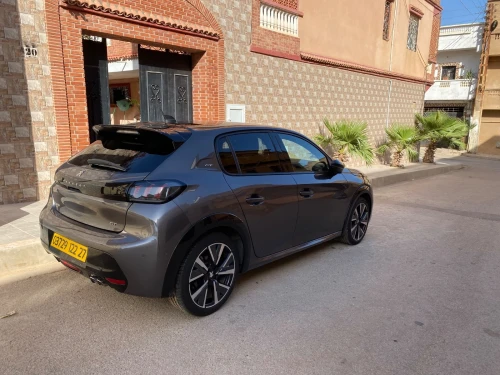 Peugeot 208 2022 GT Line