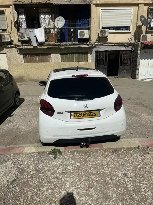 Peugeot 208 2018 Allure Facelift