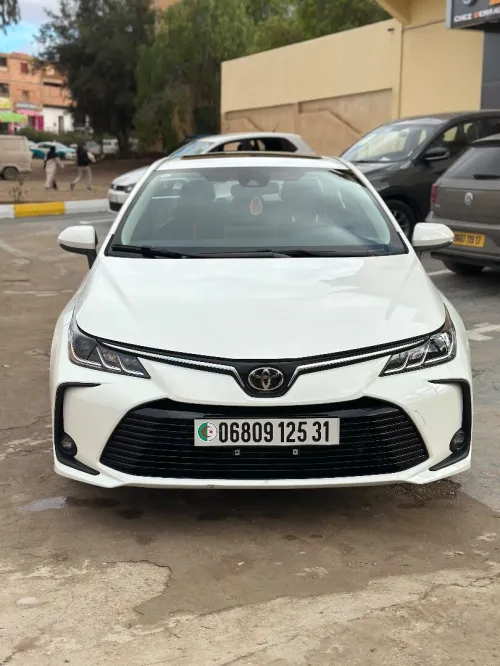 Toyota Corola D4T 2025 