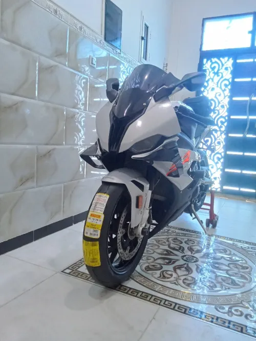 BMW S1000RR 2021