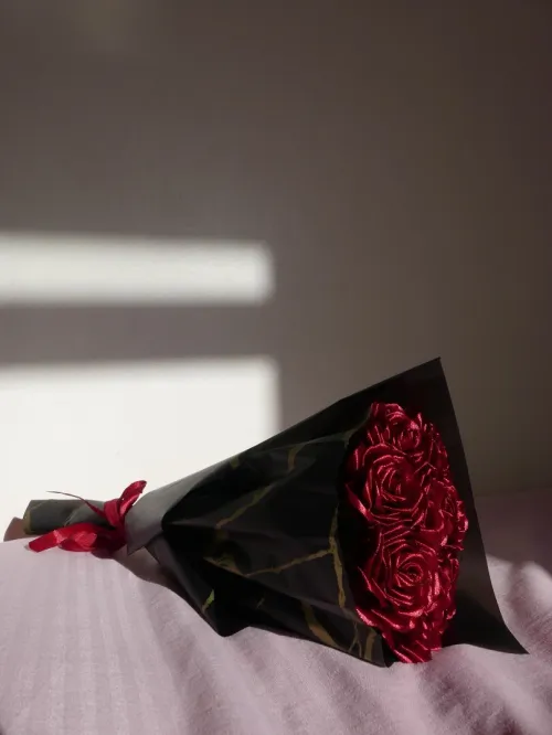 Bouquets de fleurs en satin 
