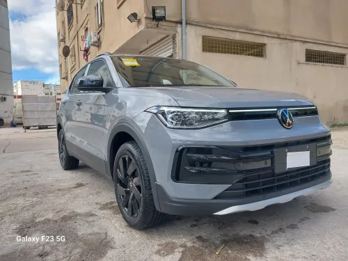 Volkswagen Tahru 2025 XR