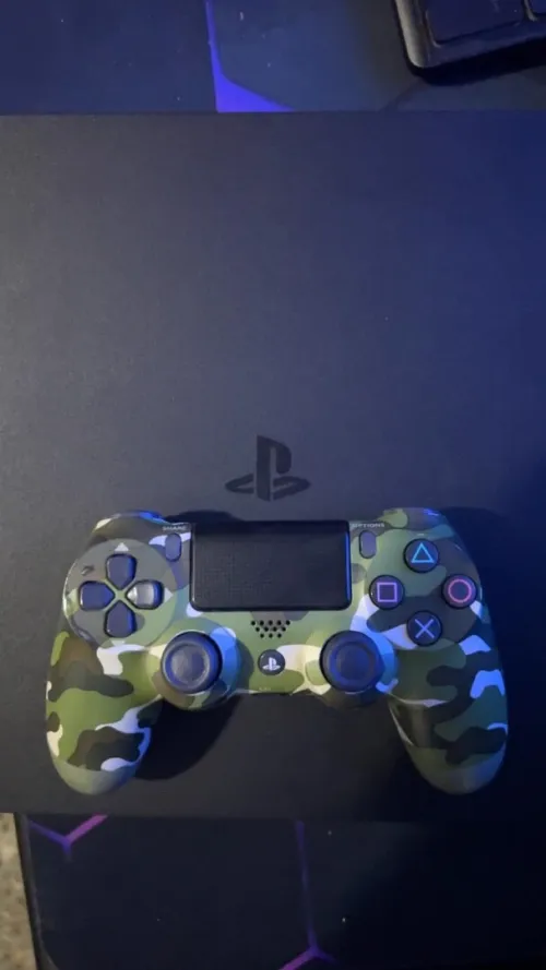 PlayStation 4 slim