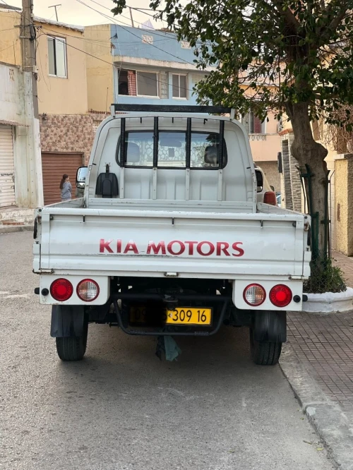 Kia K2700 2009