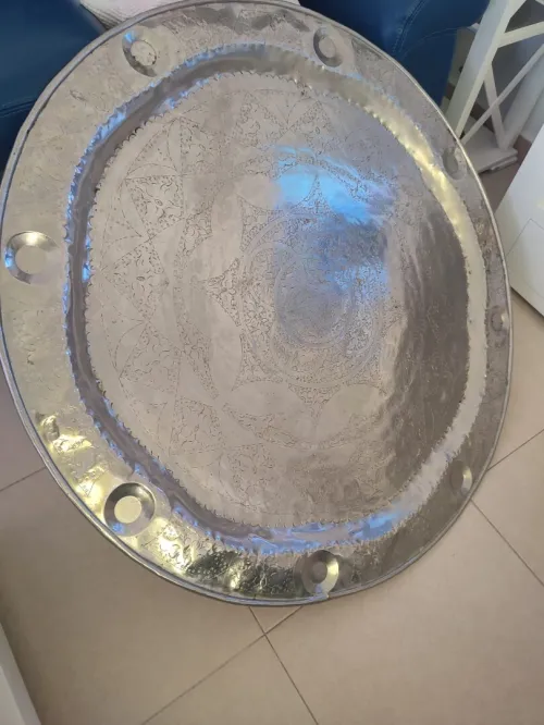 4 Plateaux très ancien sculptés (94cm de diamètre?