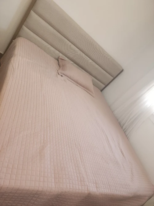 Salon et chambre a coucher