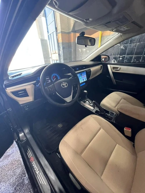 Toyota Corolla 2015 high grade