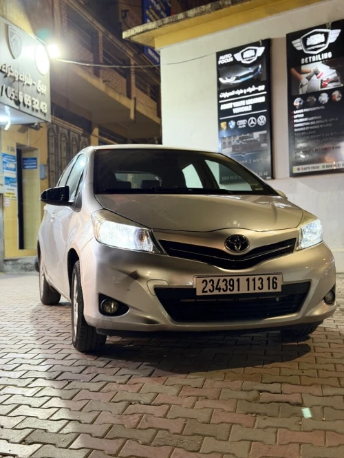 Toyota Yaris 2013 Touch