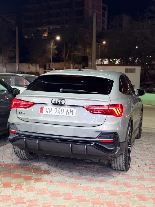 Audi Q3 2023 Sline