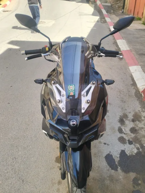 Sym Hussky adv 2024