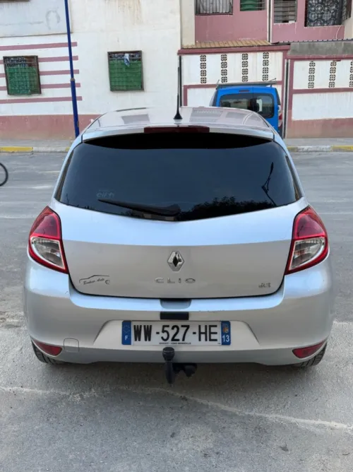 Renault Clio 3 2012 Night and Day