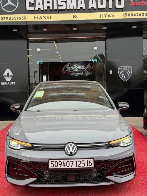 Volkswagen Golf 8 2025 