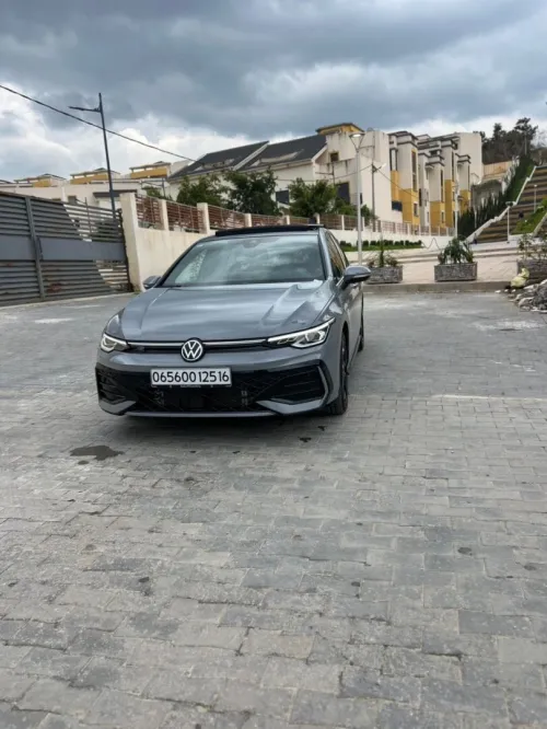 Volkswagen Golf 8 2025 