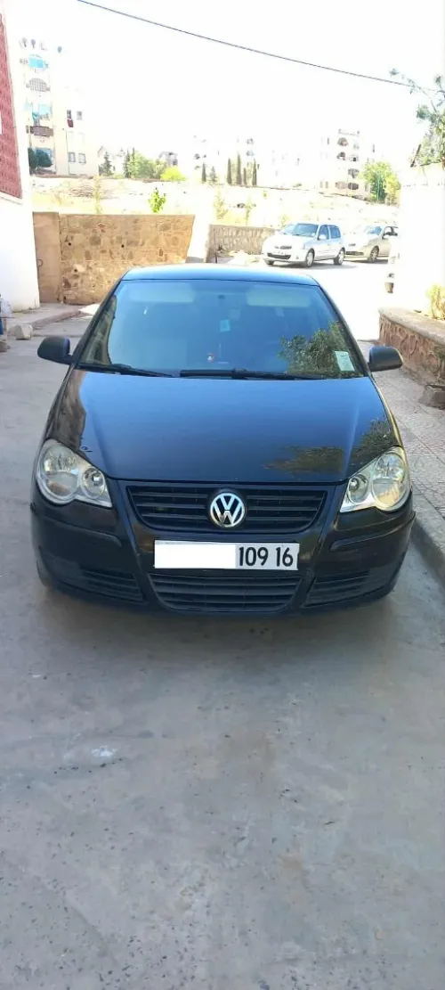 Volkswagen Polo 2009 polo police 1 4 essence 2009